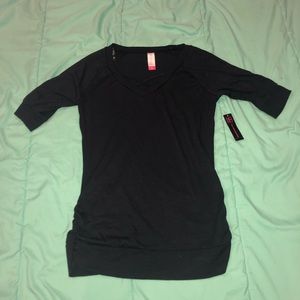 NOBO; black, quarter length long sleeve; SIZE M